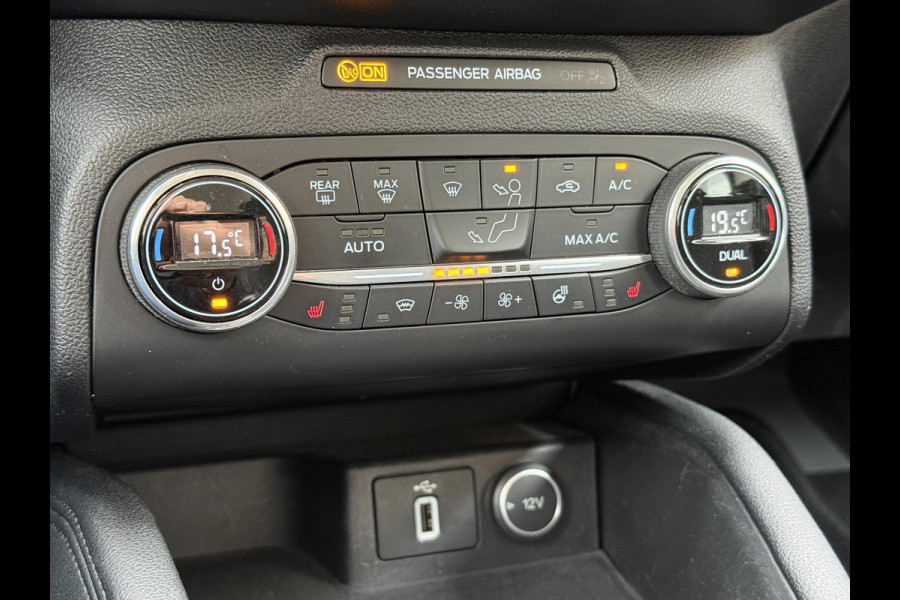 Ford FOCUS Wagon 1.0 EcoBoost Titanium Business Navi|Cruise|Trekhaak|Stoel+Stuur verw|Carplay|B&O|PDC V+A|N.A.P|Apk tot 11-2026