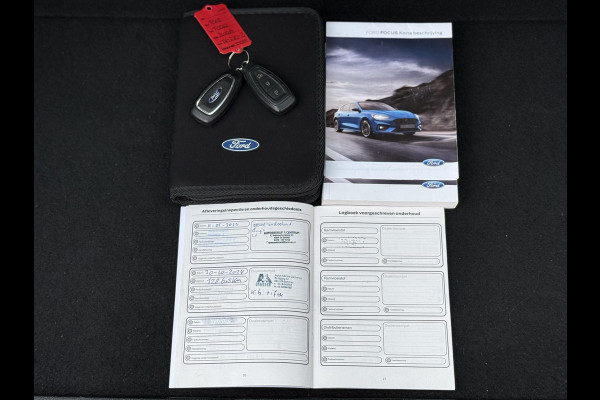 Ford FOCUS Wagon 1.0 EcoBoost Titanium Business Navi|Cruise|Trekhaak|Stoel+Stuur verw|Carplay|B&O|PDC V+A|N.A.P|Apk tot 11-2026