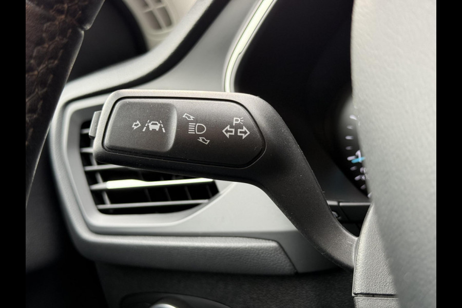 Ford FOCUS Wagon 1.0 EcoBoost Titanium Business Navi|Cruise|Trekhaak|Stoel+Stuur verw|Carplay|B&O|PDC V+A|N.A.P|Apk tot 11-2026