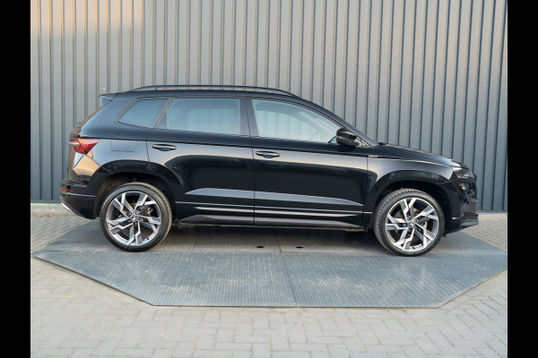 Škoda Karoq 1.5 TSI ACT Sportline Business | Elk. A-klep | 19'' | Camera | Prijs Rijklaar!!