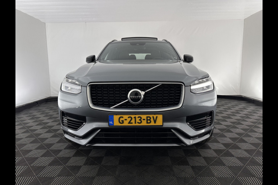 Volvo XC90 2.0 T8 Twin Engine AWD R-Design [ 7-Pers. ] Aut. *PANO | HEAD-UP | LEATHER-MICROFIBRE | FULL-LED | MEMORY-PACK | DIGI-COCKPIT | NAVI-FULLMAP | CARPLAY | ECC | HEATED-COMFORTSEATS | LANE-ASSIST | PDC | TOWBAR | 20"ALU*