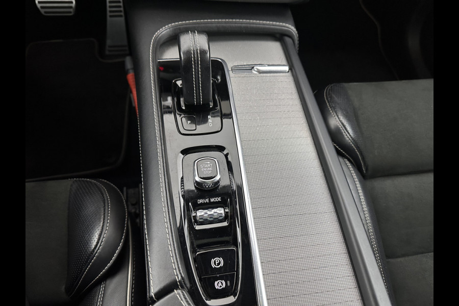 Volvo XC90 2.0 T8 Twin Engine AWD R-Design [ 7-Pers. ] Aut. *PANO | HEAD-UP | LEATHER-MICROFIBRE | FULL-LED | MEMORY-PACK | DIGI-COCKPIT | NAVI-FULLMAP | CARPLAY | ECC | HEATED-COMFORTSEATS | LANE-ASSIST | PDC | TOWBAR | 20"ALU*