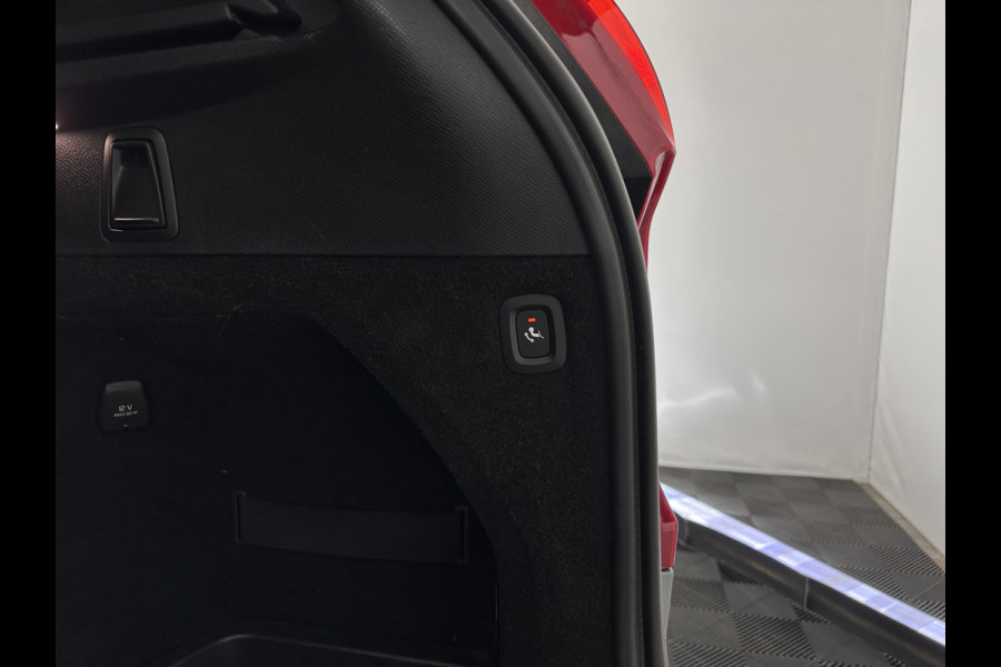 Volvo XC90 2.0 T8 Twin Engine AWD R-Design [ 7-Pers. ] Aut. *PANO | HEAD-UP | LEATHER-MICROFIBRE | FULL-LED | MEMORY-PACK | DIGI-COCKPIT | NAVI-FULLMAP | CARPLAY | ECC | HEATED-COMFORTSEATS | LANE-ASSIST | PDC | TOWBAR | 20"ALU*