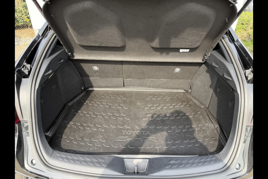 Toyota C-HR 2.0 Hybrid Team D | ACC | Camera | Keyless | Dodehoek | 18 inch