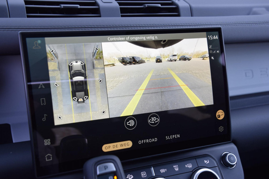 Land Rover Defender 110 P300e 110 Forest Edition