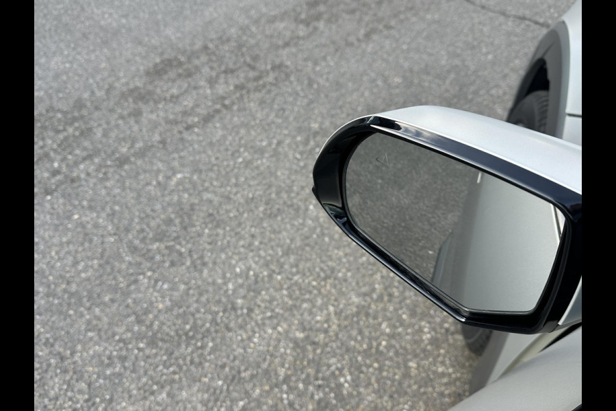 Hyundai IONIQ 5 Lounge 77kWh SOH 100%| NIEUWE AUTO 45KM!!| VAN €60.000,- NU VOOR SLECHTS €45.877,- Uw LENTEVOORDEEL €14.123,-| ELEK. STOELEN MET MEMORY| WARMTEPOMP| BOSE AUDIO| HEAD-UP DISPLAY| STOELVERWARMING+ VENTILATIE| ACHTERBANK VERWARMD| SUPER COMPLEET!|