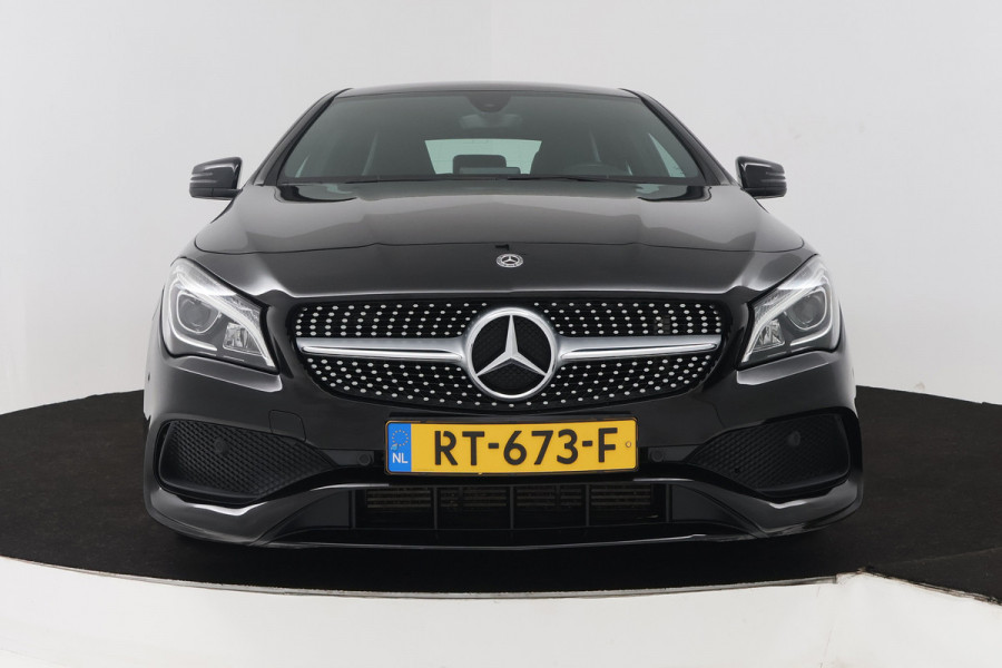 Mercedes-Benz CLA-Klasse 180 Business Solution (STOELVERWARMING, ACHTERUITRIJCAMERA, NAVIGATIE, CRUISE CONTROL, PARKEERSENSOREN)