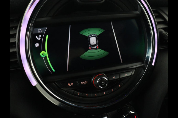 MINI Cooper 1.5 John Cooper Works | Harman/Kardon | Carplay | Sportstoelen | Full LED | Navigatie | Climate control | Park Assist | Cruise control | Getint glas