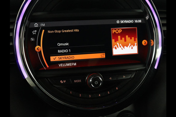 MINI Cooper 1.5 John Cooper Works | Harman/Kardon | Carplay | Sportstoelen | Full LED | Navigatie | Climate control | Park Assist | Cruise control | Getint glas