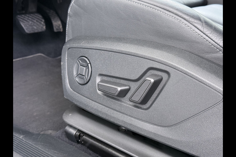 Audi Q4 e-tron 50 Quattro 300pk BOMVOL 82kWh SOH 95% Leer Warmtepomp SONOS®-Hifi Navi Camera Adap.Cruise Elek.Stoelen+Memory+Verwarming Apple C Launch Ed. Advanced Plus DAB Matrix LED Lmv  € 76.000 nieuw 1e Eigenaar Origineel Nederlandse Auto Dealeronderhouden