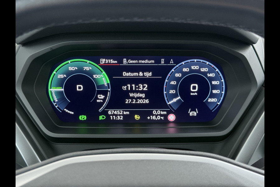Audi Q4 e-tron 50 Quattro 300pk BOMVOL 82kWh SOH 95% Leer Warmtepomp SONOS®-Hifi Navi Camera Adap.Cruise Elek.Stoelen+Memory+Verwarming Apple C Launch Ed. Advanced Plus DAB Matrix LED Lmv  € 76.000 nieuw 1e Eigenaar Origineel Nederlandse Auto Dealeronderhouden
