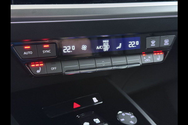 Audi Q4 e-tron 50 Quattro 300pk BOMVOL 82kWh SOH 95% Leer Warmtepomp SONOS®-Hifi Navi Camera Adap.Cruise Elek.Stoelen+Memory+Verwarming Apple C Launch Ed. Advanced Plus DAB Matrix LED Lmv  € 76.000 nieuw 1e Eigenaar Origineel Nederlandse Auto Dealeronderhouden