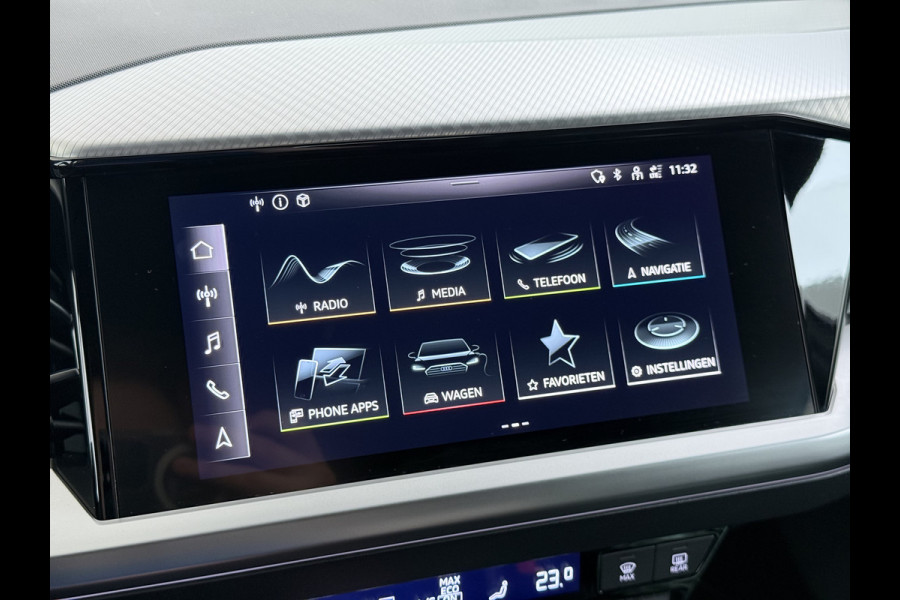 Audi Q4 e-tron 50 Quattro 300pk BOMVOL 82kWh SOH 95% Leer Warmtepomp SONOS®-Hifi Navi Camera Adap.Cruise Elek.Stoelen+Memory+Verwarming Apple C Launch Ed. Advanced Plus DAB Matrix LED Lmv  € 76.000 nieuw 1e Eigenaar Origineel Nederlandse Auto Dealeronderhouden
