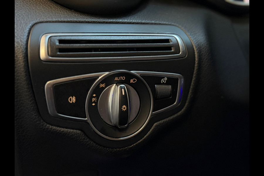 Mercedes-Benz C-Klasse 180 Business Solution |AMG|PANO|360CAM|SFEERVERLICHTING|NIGHTPAKKET|NAP|VOL!