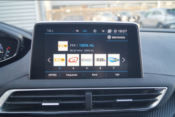 Peugeot 5008 1.2 PureTech 130pk Executive 7-persoons -NW.MOTOR-NAVI-ECC-