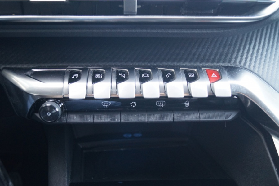 Peugeot 5008 1.2 PureTech 130pk Executive 7-persoons -NW.MOTOR-NAVI-ECC-