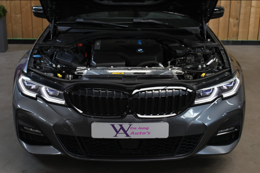 BMW 3 Serie Touring 330e M-Sport *Pano*M-Stoelen*Laser*Keyless*Head-Up*