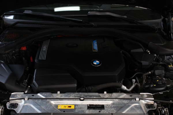 BMW 3 Serie Touring 330e M-Sport *Pano*M-Stoelen*Laser*Keyless*Head-Up*