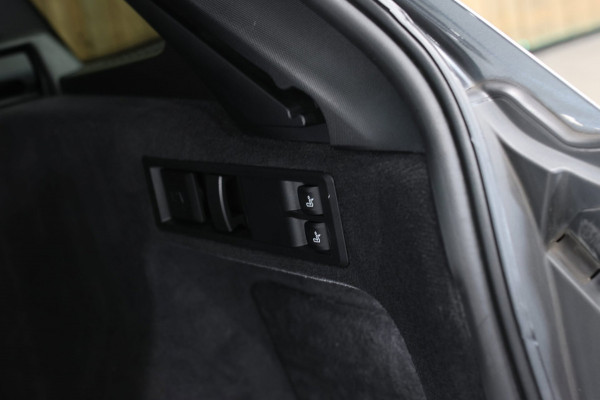 BMW 3 Serie Touring 330e M-Sport *Pano*M-Stoelen*Laser*Keyless*Head-Up*