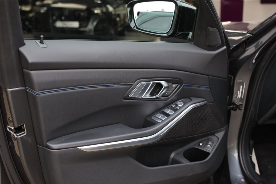 BMW 3 Serie Touring 330e M-Sport *Pano*M-Stoelen*Laser*Keyless*Head-Up*