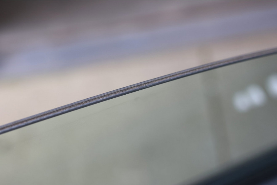 BMW 3 Serie Touring 330e M-Sport *Pano*M-Stoelen*Laser*Keyless*Head-Up*