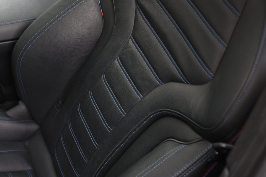 BMW 3 Serie Touring 330e M-Sport *Pano*M-Stoelen*Laser*Keyless*Head-Up*