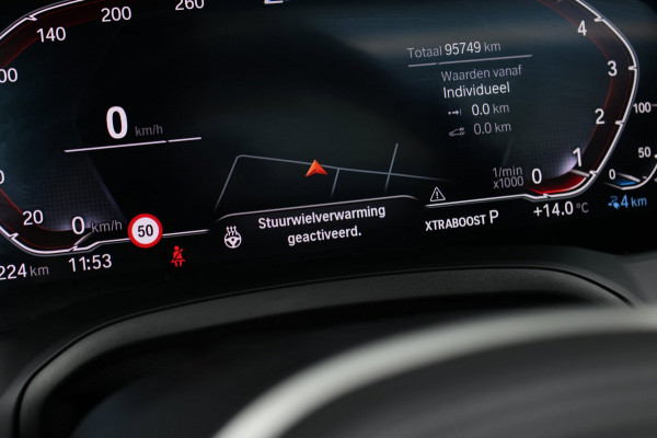 BMW 3 Serie Touring 330e M-Sport *Pano*M-Stoelen*Laser*Keyless*Head-Up*