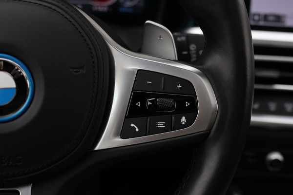 BMW 3 Serie Touring 330e M-Sport *Pano*M-Stoelen*Laser*Keyless*Head-Up*