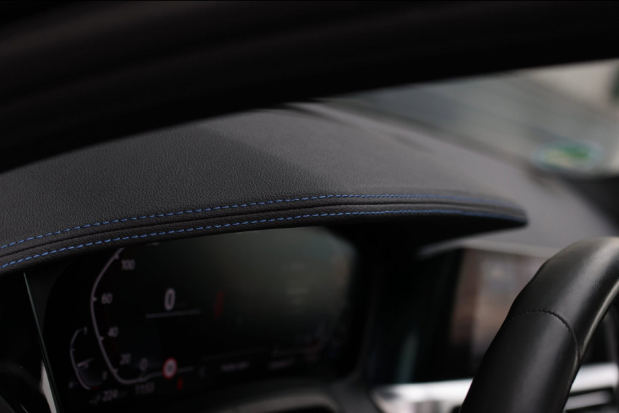 BMW 3 Serie Touring 330e M-Sport *Pano*M-Stoelen*Laser*Keyless*Head-Up*