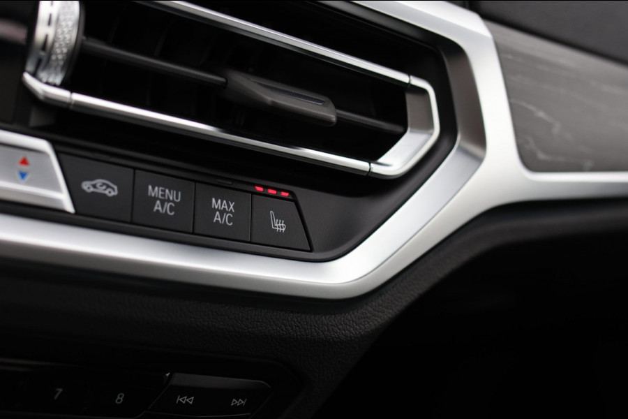 BMW 3 Serie Touring 330e M-Sport *Pano*M-Stoelen*Laser*Keyless*Head-Up*