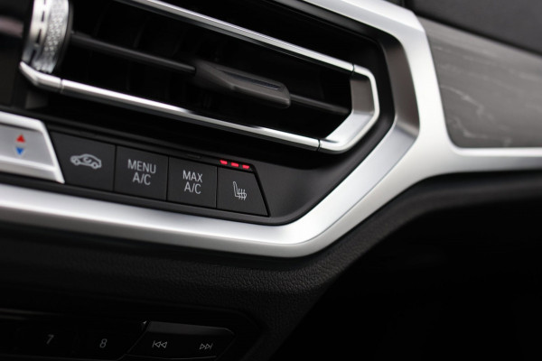 BMW 3 Serie Touring 330e M-Sport *Pano*M-Stoelen*Laser*Keyless*Head-Up*