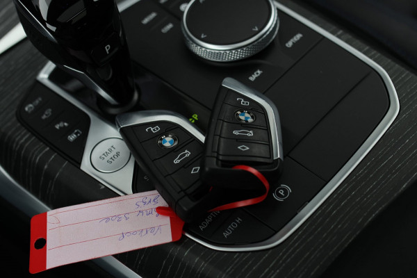 BMW 3 Serie Touring 330e M-Sport *Pano*M-Stoelen*Laser*Keyless*Head-Up*