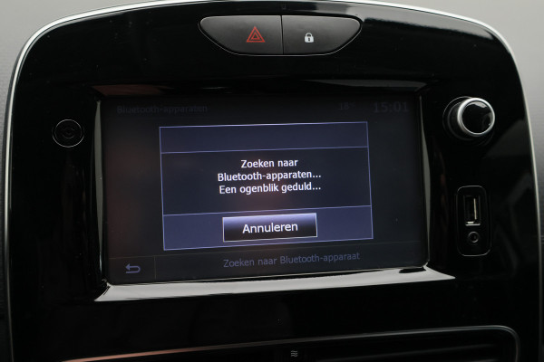 Renault Clio Estate 0.9 TCe Limited Keyless, Navigatie, DAB, Cruise, PDC
