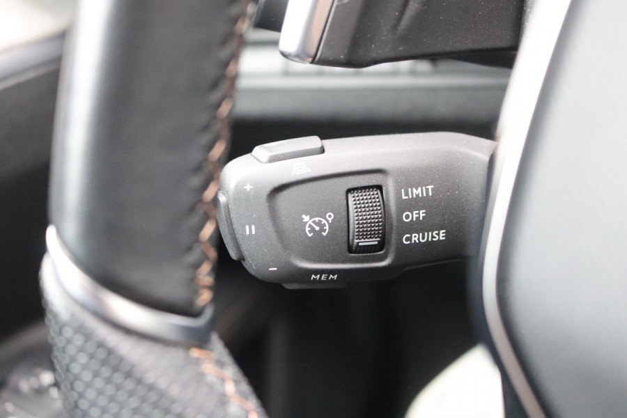 Peugeot 5008 1.2 PureT. 130PK Automaat GT 7-Pers. Camera/Keyfree/Adapt.-cruise/Elektr.-klep/Parkeerhulp