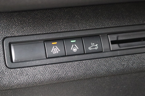 Peugeot 5008 1.2 PureT. 130PK Automaat GT 7-Pers. Camera/Keyfree/Adapt.-cruise/Elektr.-klep/Parkeerhulp