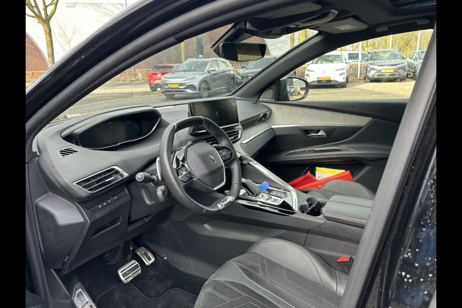 Peugeot 3008 1.6 HYbrid 225 GT Pack Business PANO| BLACK PACK| VAN €29.900,- NU VOOR SLECHTS €27.877,- Uw LENTEVOORDEEL €2.023,-| FOCAL AUDIO| CAMERA VOOR + ACHTER| ADAPTIVE CRUISE| DODE HOEK SENSOR| ELEK. ACHTERKLEP| STOELVERWARMING