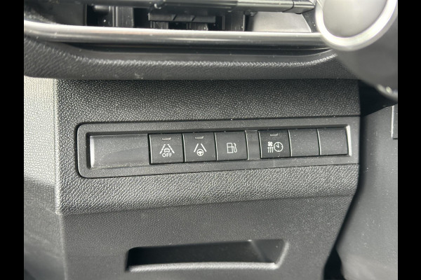 Peugeot 3008 1.6 HYbrid 225 GT Pack Business PANO| BLACK PACK| VAN €29.900,- NU VOOR SLECHTS €27.877,- Uw LENTEVOORDEEL €2.023,-| FOCAL AUDIO| CAMERA VOOR + ACHTER| ADAPTIVE CRUISE| DODE HOEK SENSOR| ELEK. ACHTERKLEP| STOELVERWARMING