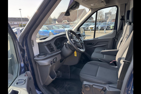 Ford Transit 350 2.0 TDCI L2H2 Trend | SCI | 130pk | Trekhaak | Achteruitrijcamera | Cruise control | Airco | Bluetooth | Voorruitverwarming | 3 zitplaatsen