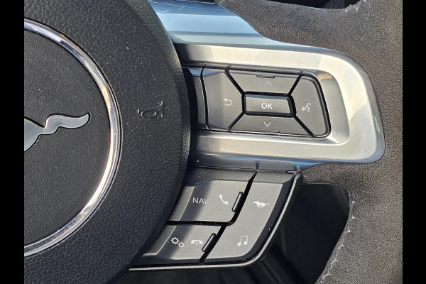Ford Mustang Fastback 5.0 V8 Mach-1 | Handgeschakeld | 460pk | EU versie | Dealer onderhouden |  Bang&Olufsen | Camera