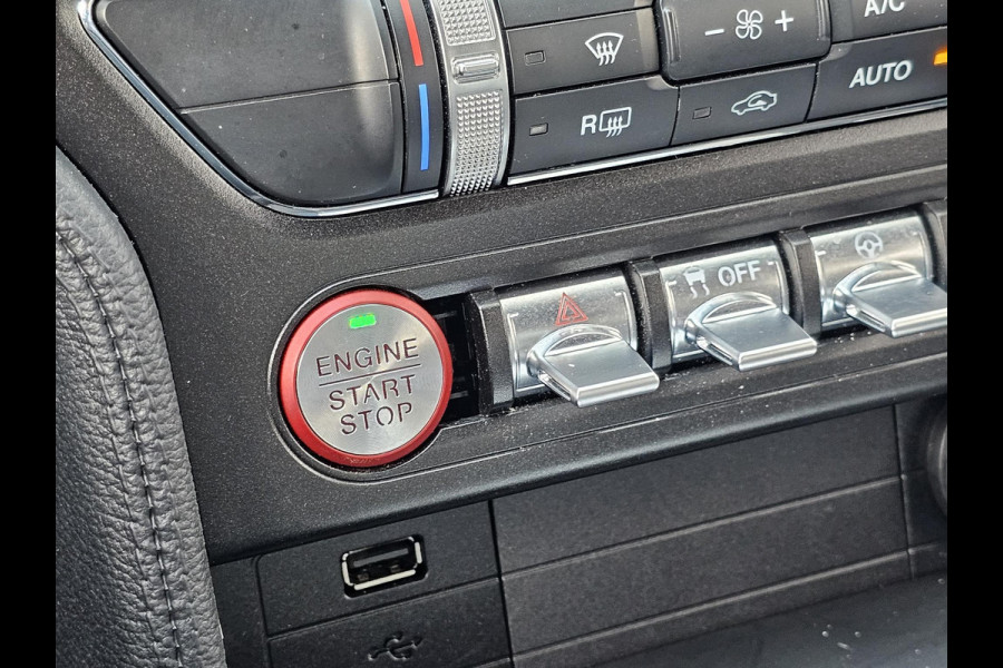 Ford Mustang Fastback 5.0 V8 Mach-1 | Handgeschakeld | 460pk | EU versie | Dealer onderhouden |  Bang&Olufsen | Camera