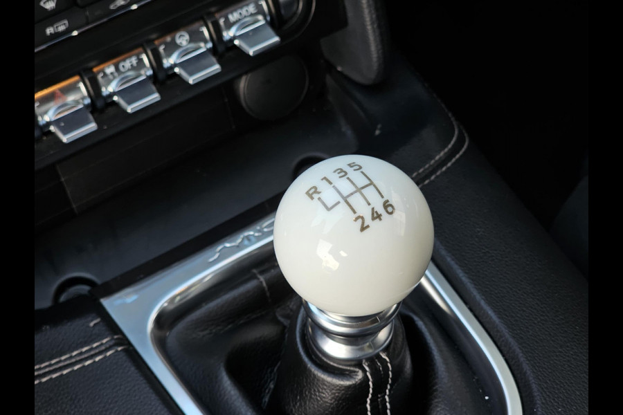 Ford Mustang Fastback 5.0 V8 Mach-1 | Handgeschakeld | 460pk | EU versie | Dealer onderhouden |  Bang&Olufsen | Camera