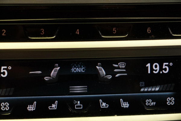 BMW 7 Serie 745e High Executive *M Sport* Xpel Massage 394 pk Panorama dak