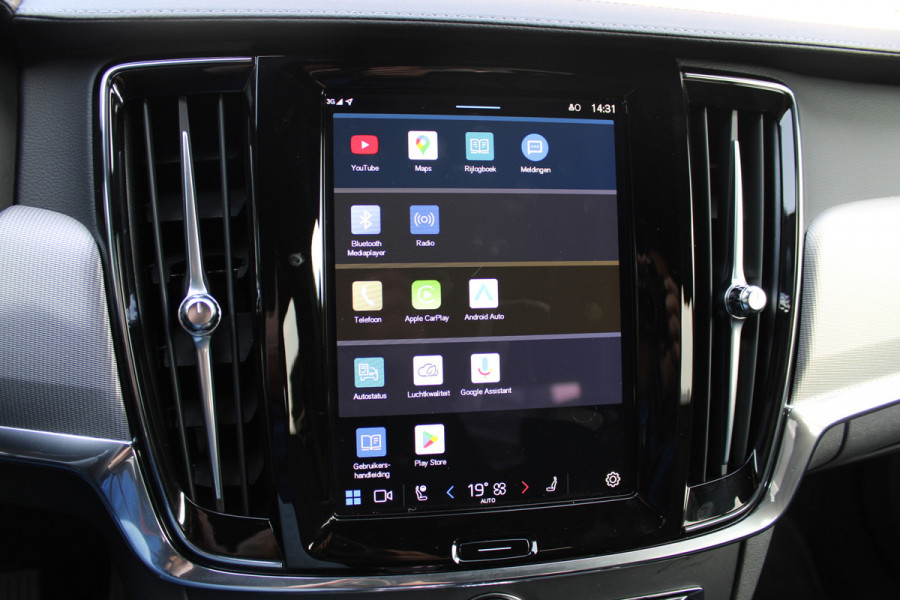 Volvo S90 2.0 T8 AWD Plus Dark | Schuifdak | Luchtvering | Long Range | Leder