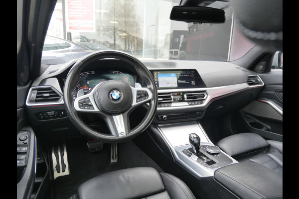 BMW 3 Serie Touring 330i HIGH EXECUTIVE | M-SPORT | PANO | H/K | LASER | TREKHAAK | 1e EIGENAAR!!