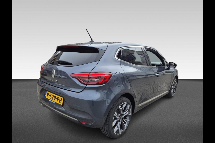 Renault Clio 1.0 TCe Intens | Achteruitrijcamera | PDC voor/achter | Led koplampen | 17'' velgen |