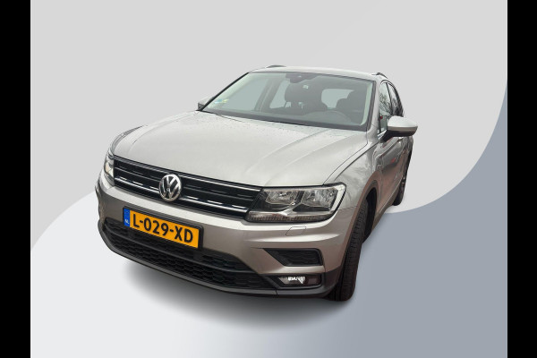 Volkswagen Tiguan 1.5 TSI ACT Highline | 150pk | Trekhaak | Stoelverwarming | Parkeersensoren Voor & Achter | Trekgewicht 1.800kg (geremd)