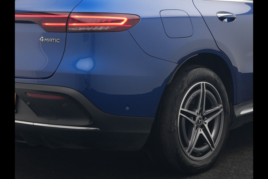 Mercedes-Benz EQC 400 4MATIC AMG Line 408pk INCL BTW | Trekhaak af Fabriek | Adaptive Cruise | 360 Camera | Multibeam LED | Standkachel | Sfeerverlichting | 19"L.M | Widescreen | Keyless | BLIS |