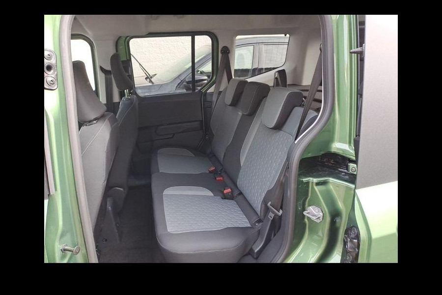 Ford E-Tourneo Courier Limited 44 kWh 136pk | Driver Assistance pack incl. Navigatie | 5 Persoons! | Winterpack