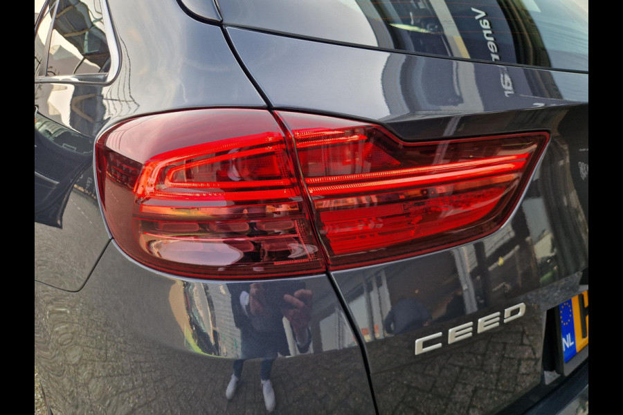 Kia Ceed Sportswagon 1.5 T-GDi DynamicLine | Camera | Clima | LED | Licht- en Regensensor |