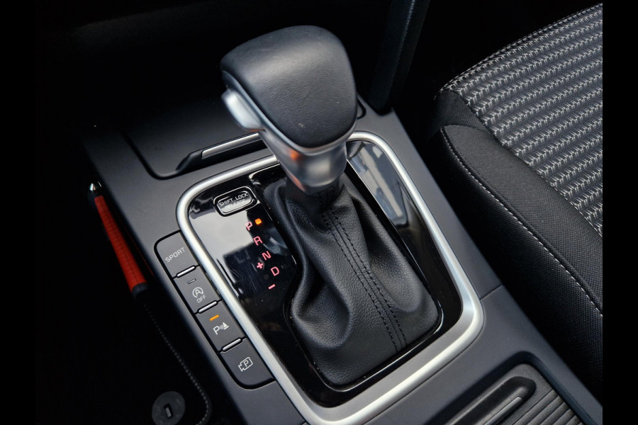 Kia Ceed Sportswagon 1.5 T-GDi DynamicLine | Camera | Clima | LED | Licht- en Regensensor |